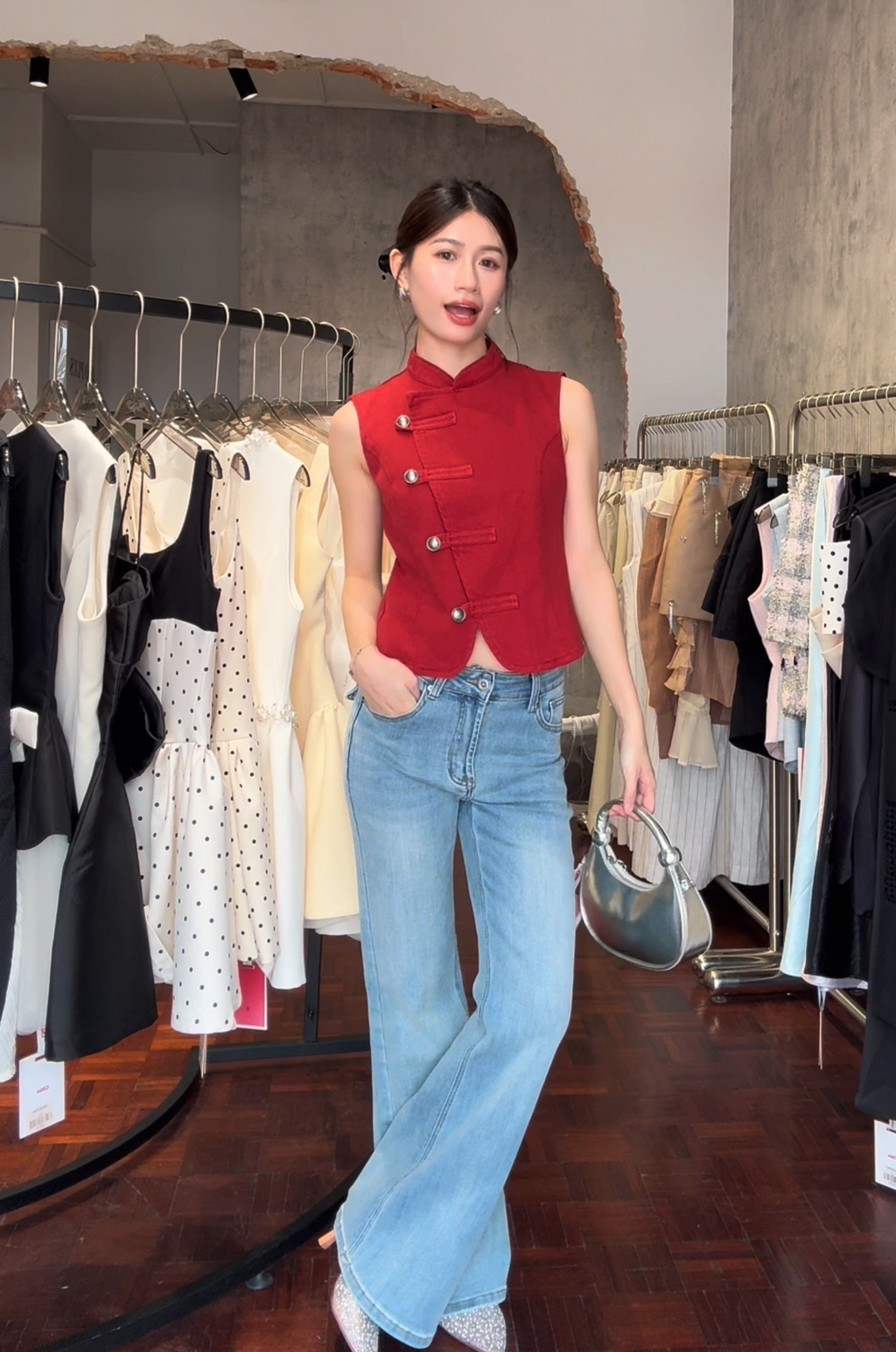 Red Mandarin-Collar Sleeveless Vest | Uzma Top