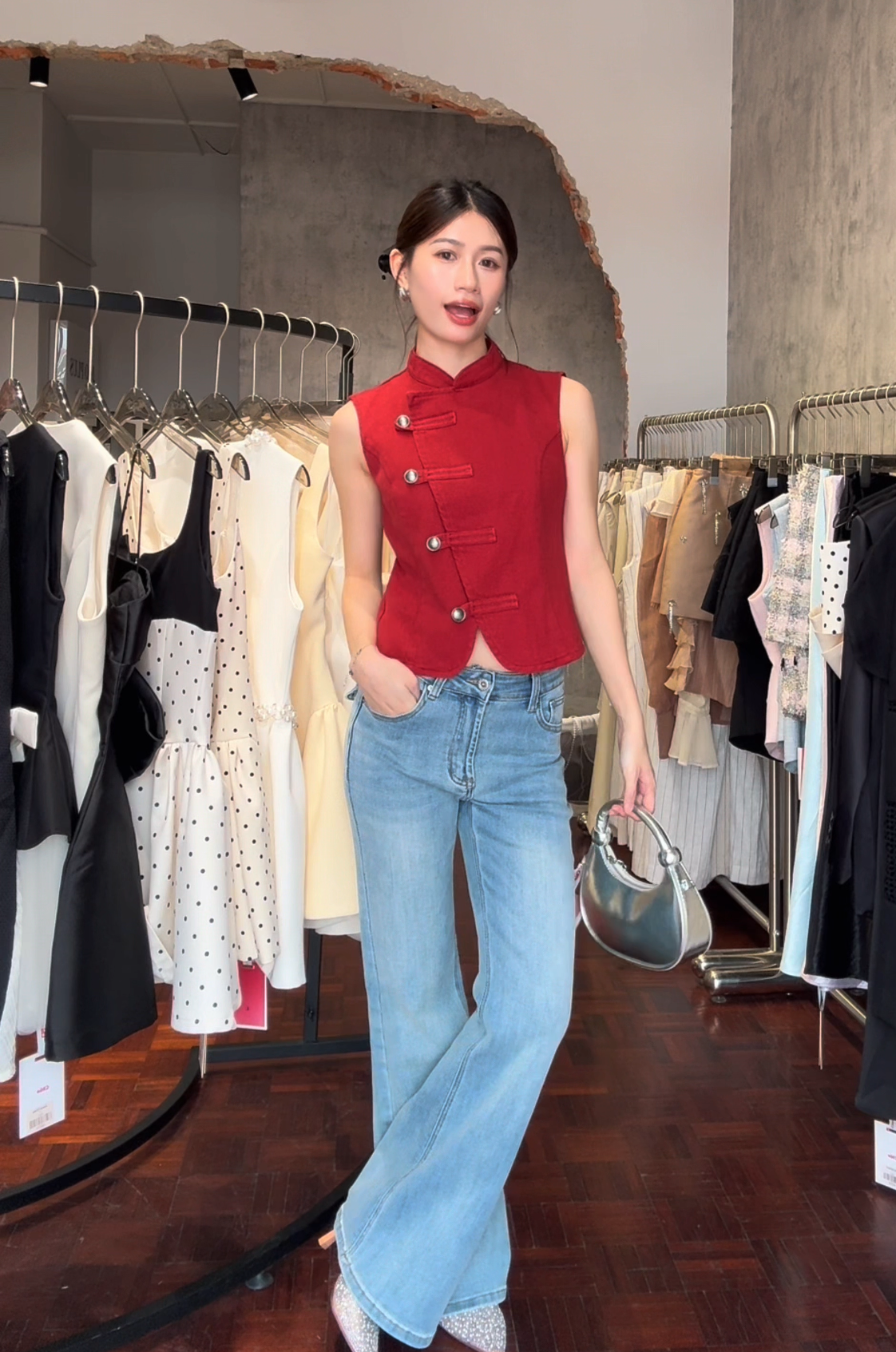 Red Mandarin-Collar Sleeveless Vest | Uzma Top