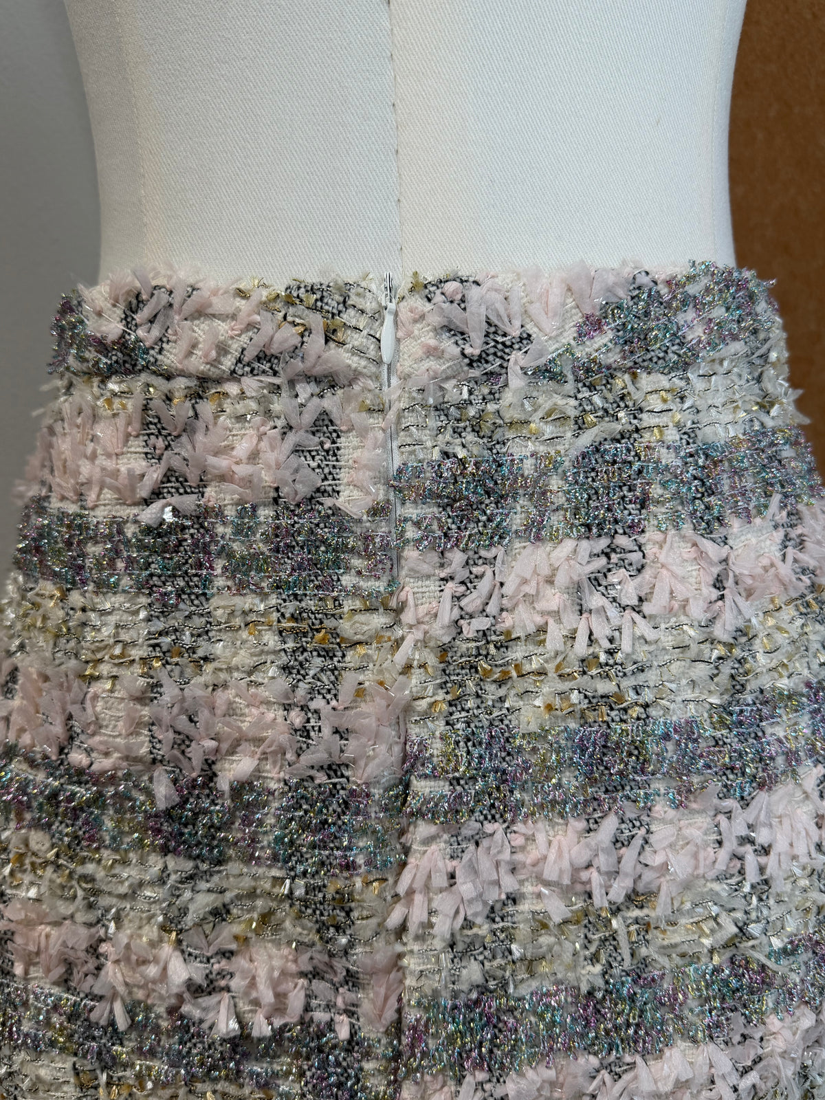 Little Fragrance Shimmer Plaid Boucle Tweed Mini Skirt | Ruby
