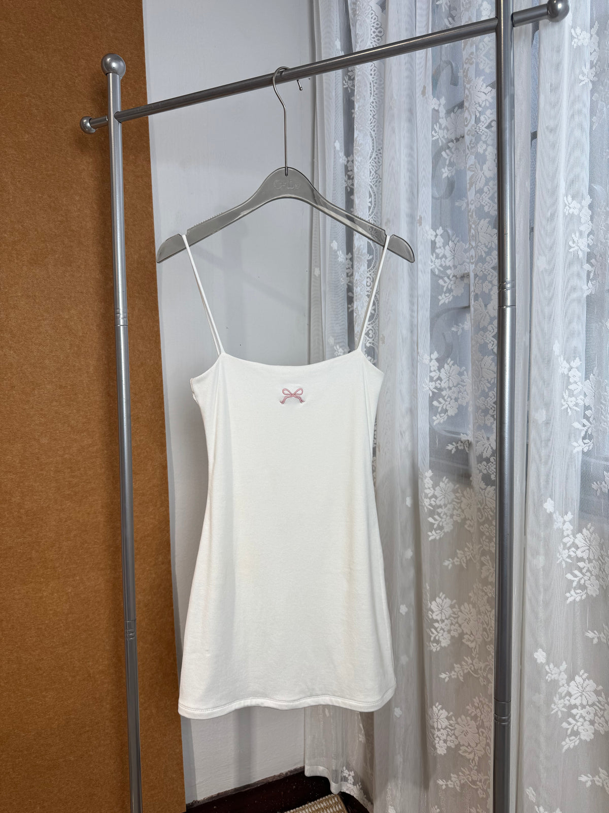 Bow Embroidered Ribbed Cami | Kassia