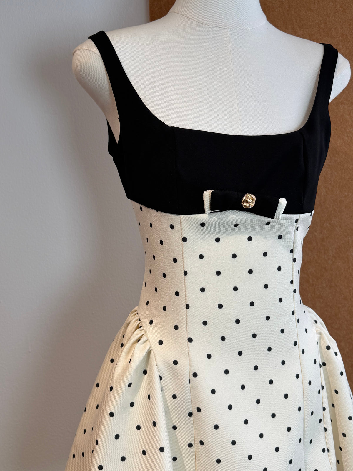 Polka Dot Contrast Bodice Bow-Waist A-Line Mini Dress | Javra