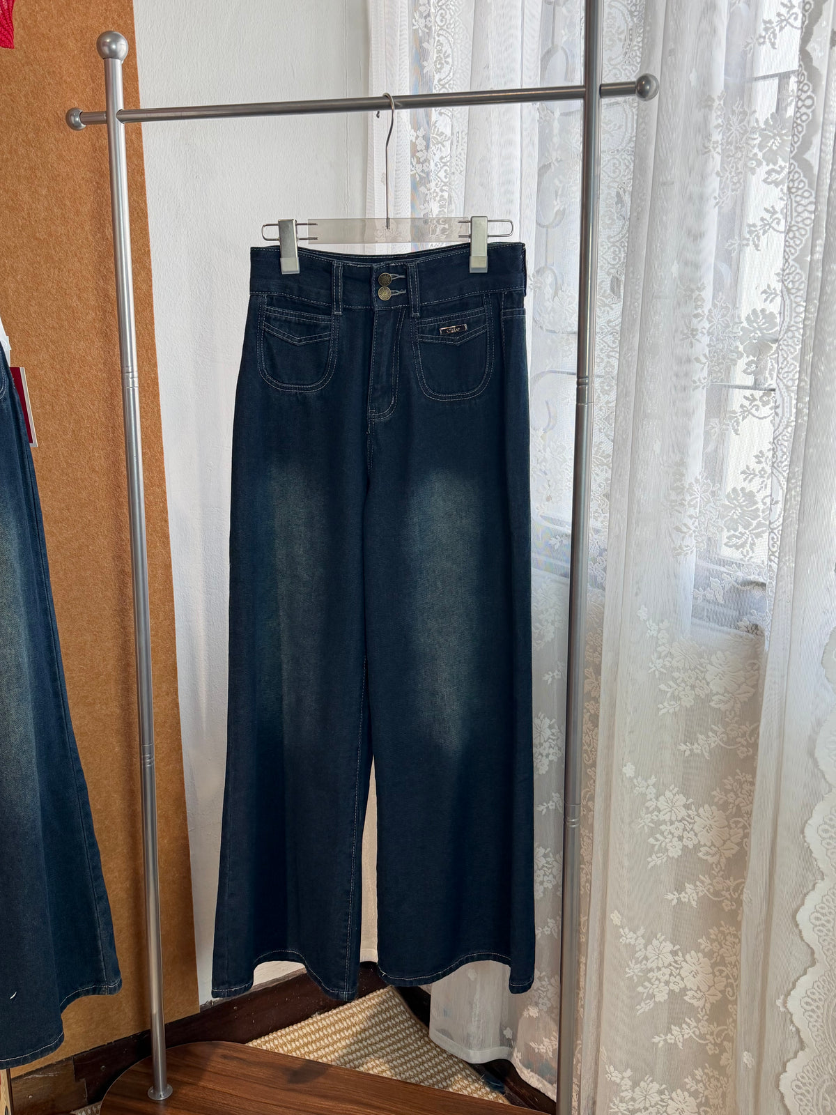 High-Rise Wide-Leg Jeans | Zyla