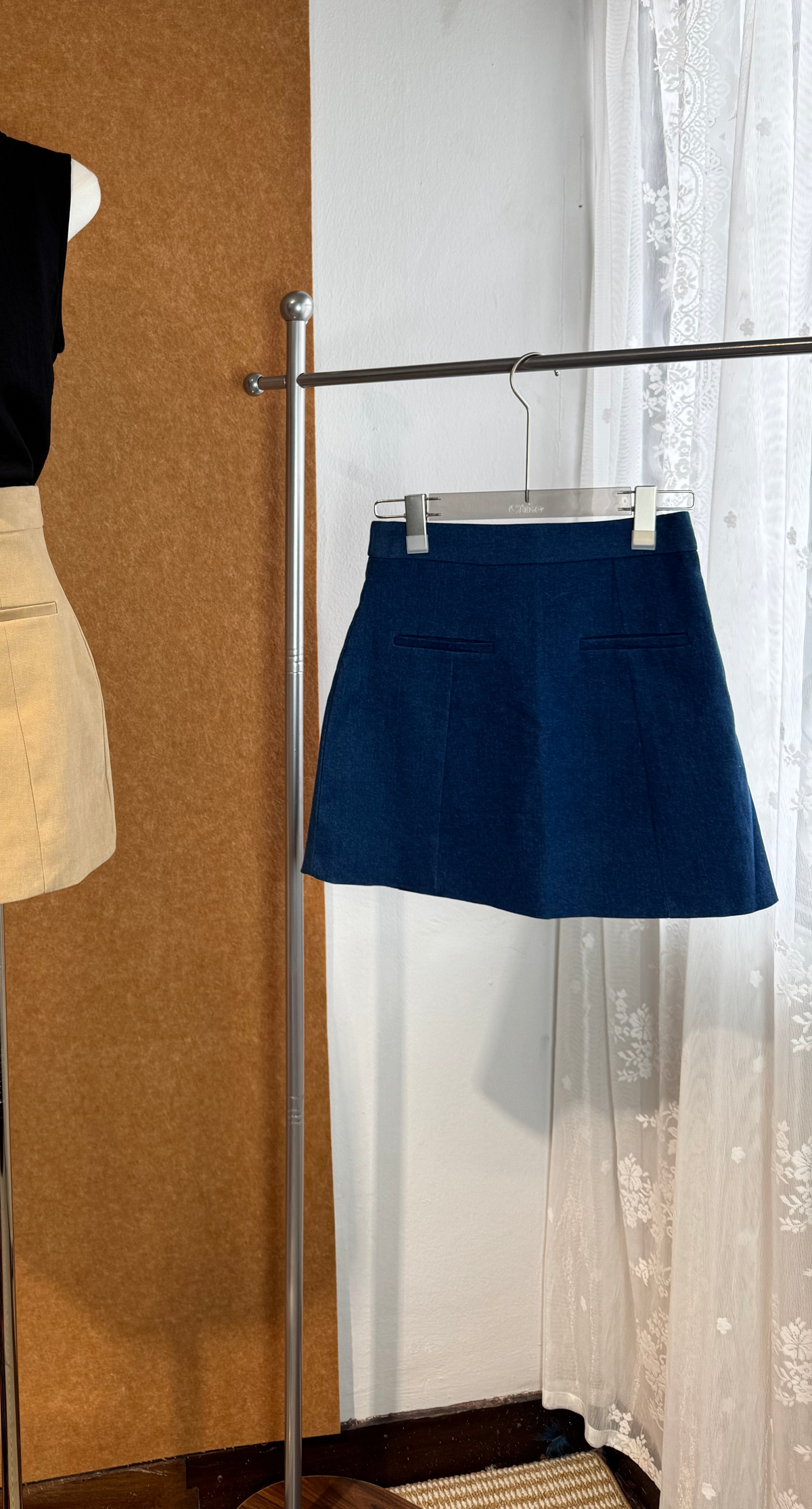 High-Waist A-Line Panel Micro-Mini Skirt | Kylin