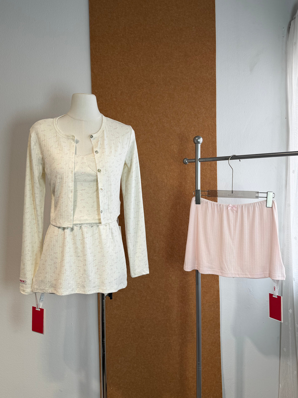 Lace-Trim Bow-Waist Gathered Knit Mini Skirt | Yara