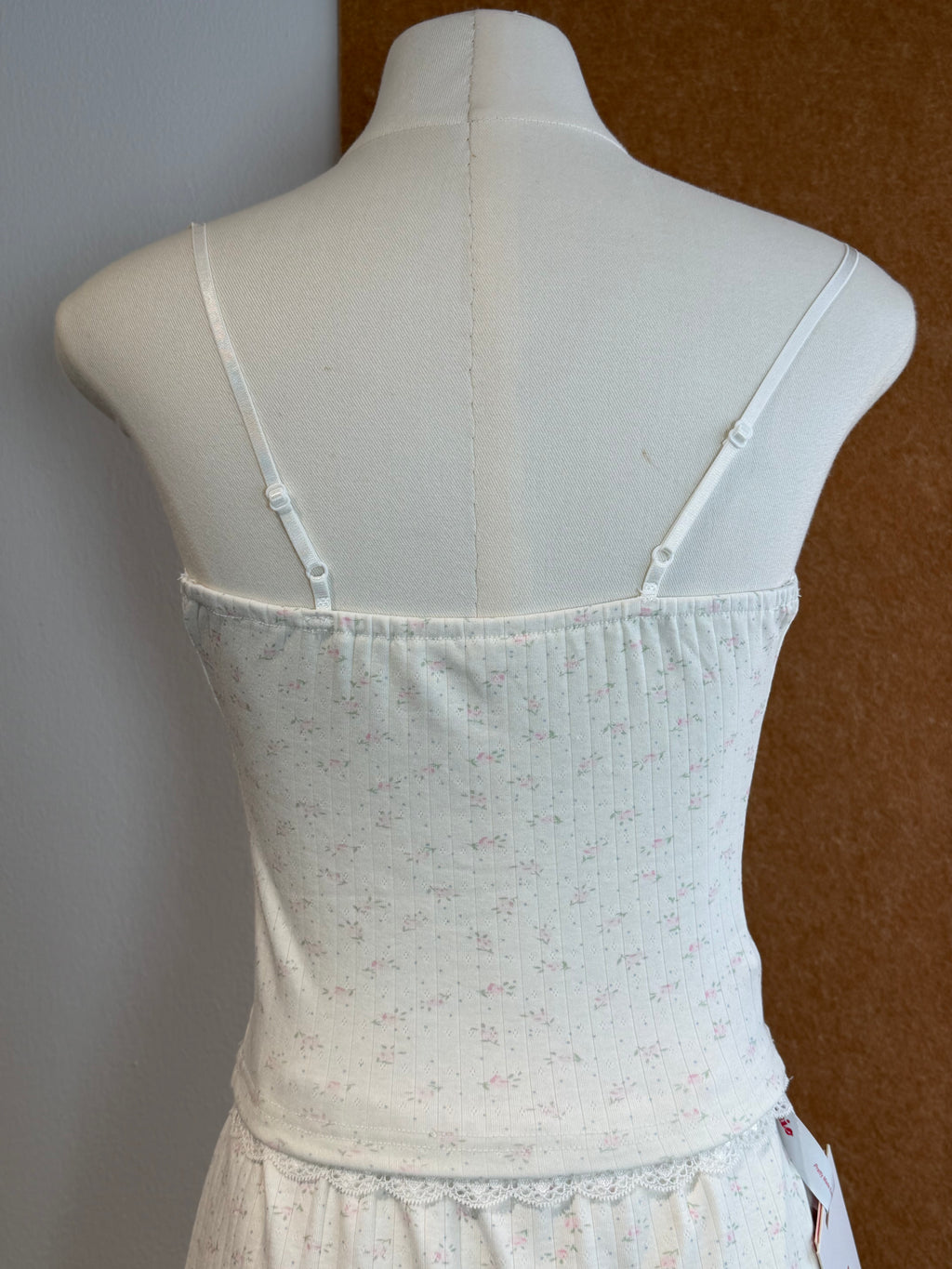 Sweetheart Lace-Trim Spaghetti-Strap Crop Top | Cyra