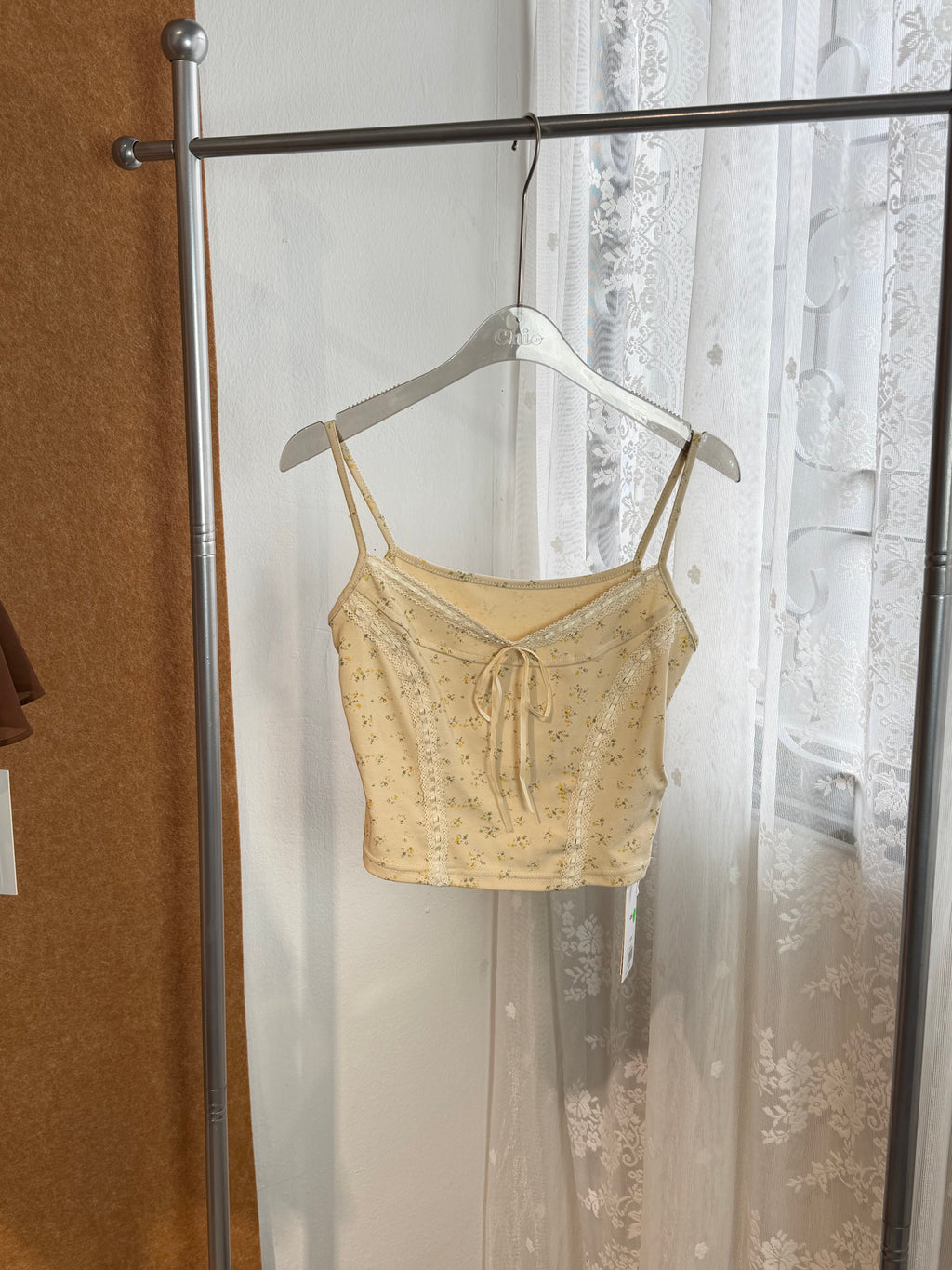 Floral Lace-Trim Bow-Tie Cropped Cami | Jori