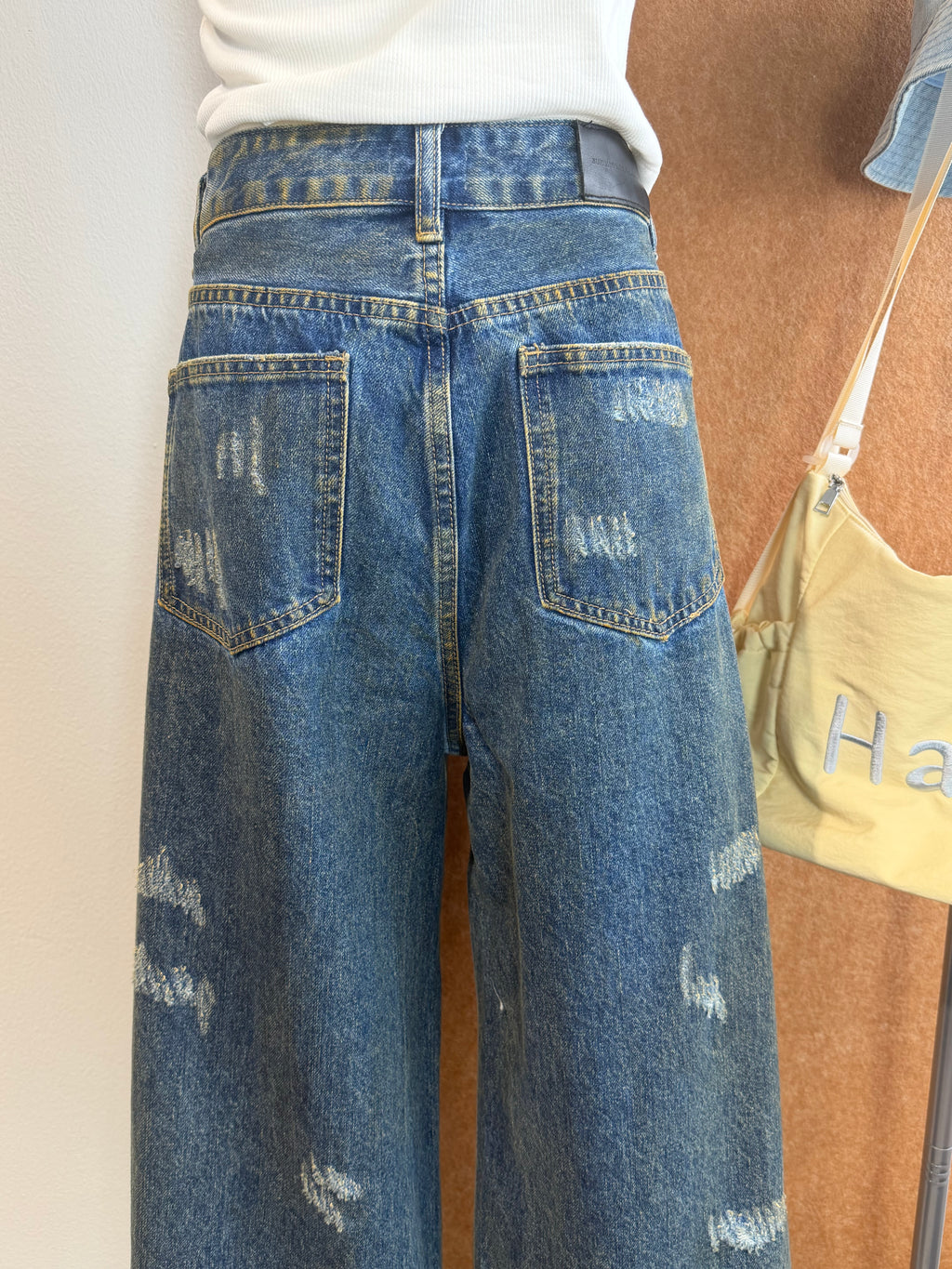 Distressed Wide-Leg Jeans | Lyra Bottom
