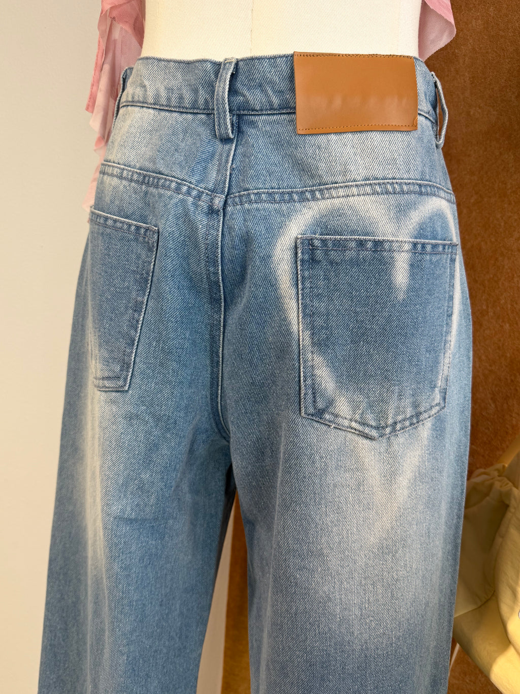 Light-Wash Wide-Leg Jeans | Cookie Bottom