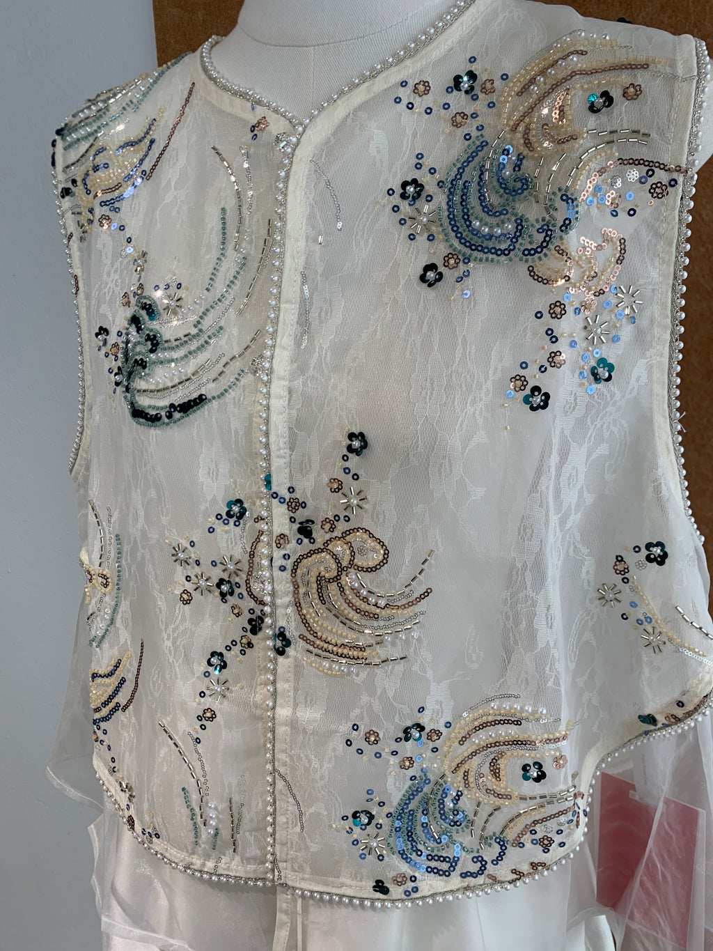 Pearl Trim Sequin Wave Embroidered Lace Vest | Adele