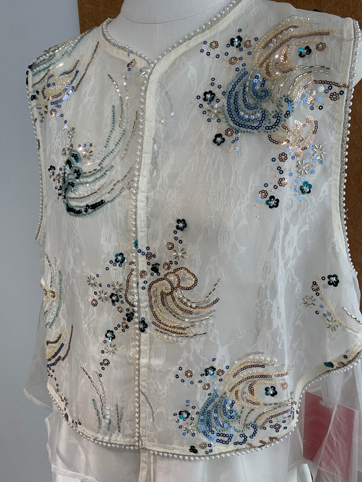 Pearl Trim Sequin Wave Embroidered Lace Vest | Adele