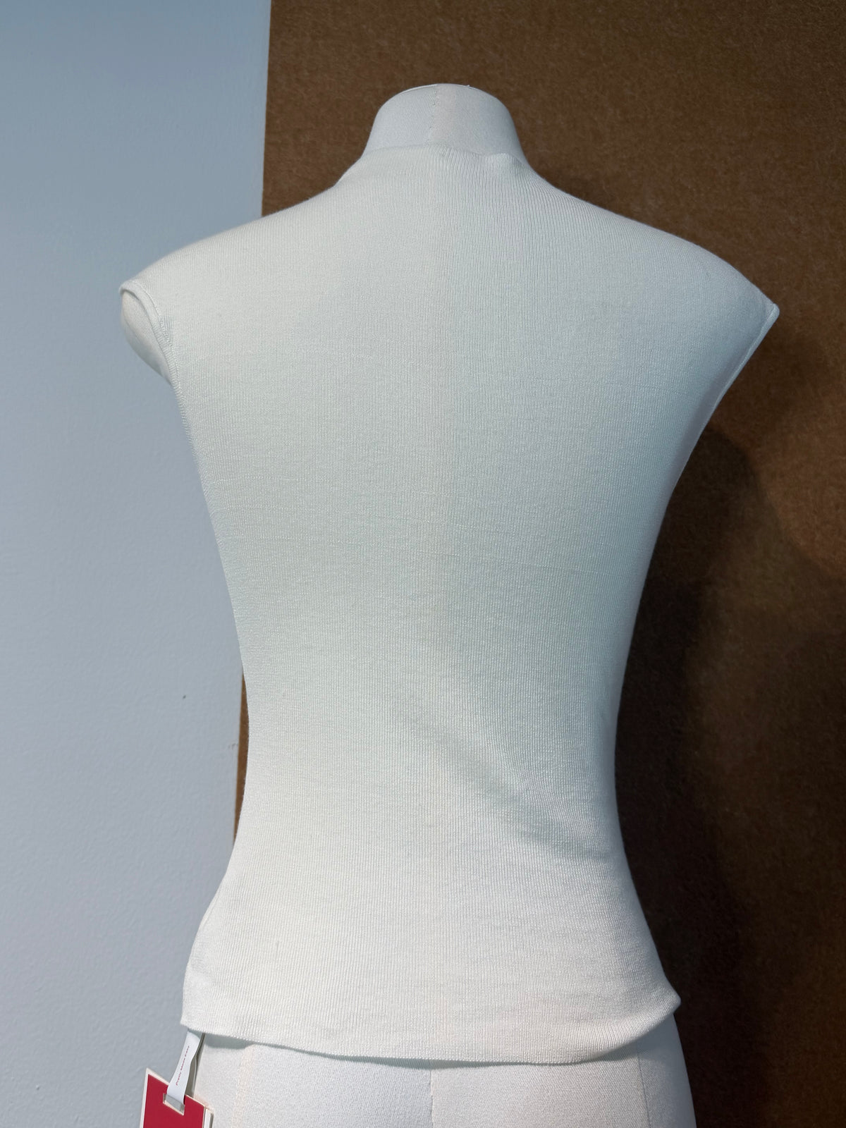 Rosette Knit Cap-Sleeve Top | Vogue Top