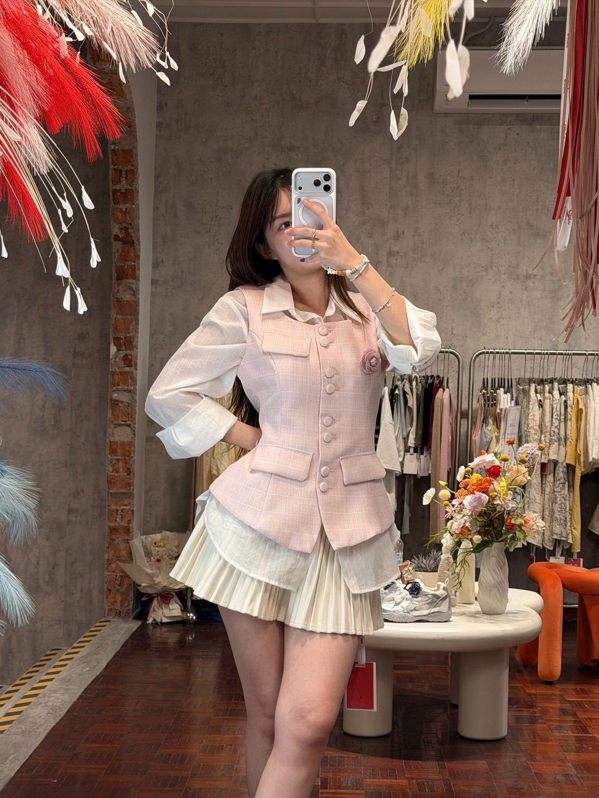 Little Fragrance Camellia Boucle Tweed Waistcoat | Venus