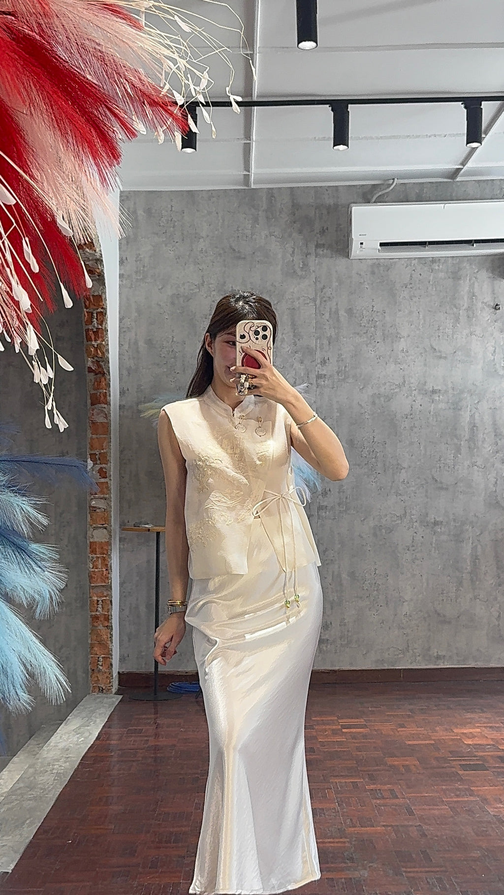 New Chinese Embroidered Frog Button Side-Tie Vest Top | Claire