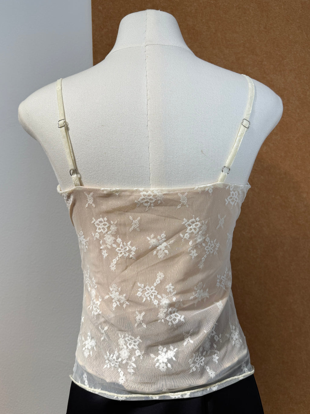 Lace Embroidery Twisted-Front Cami & Cardigan Set | Quina