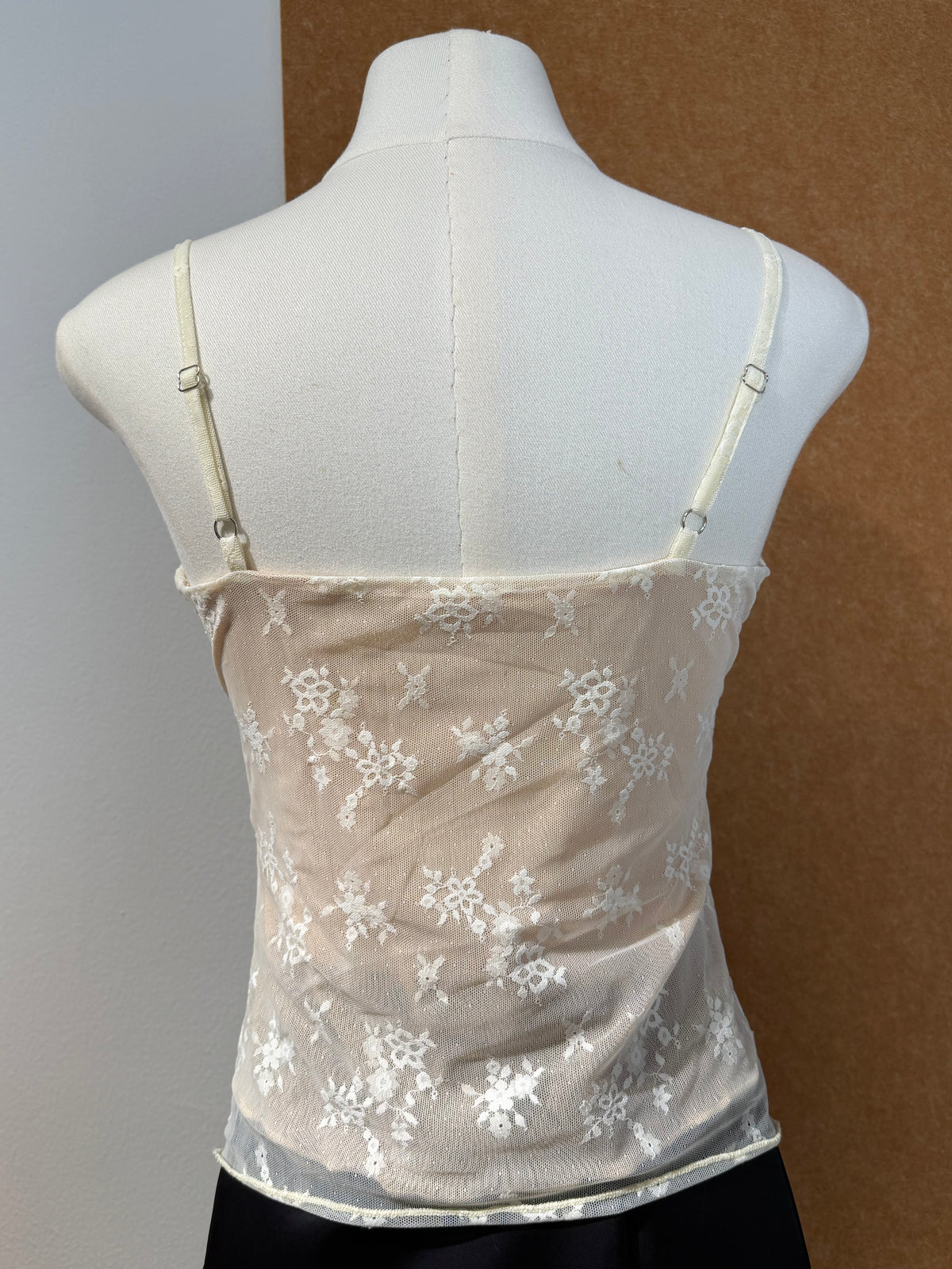Lace Embroidery Twisted-Front Cami & Cardigan Set | Quina