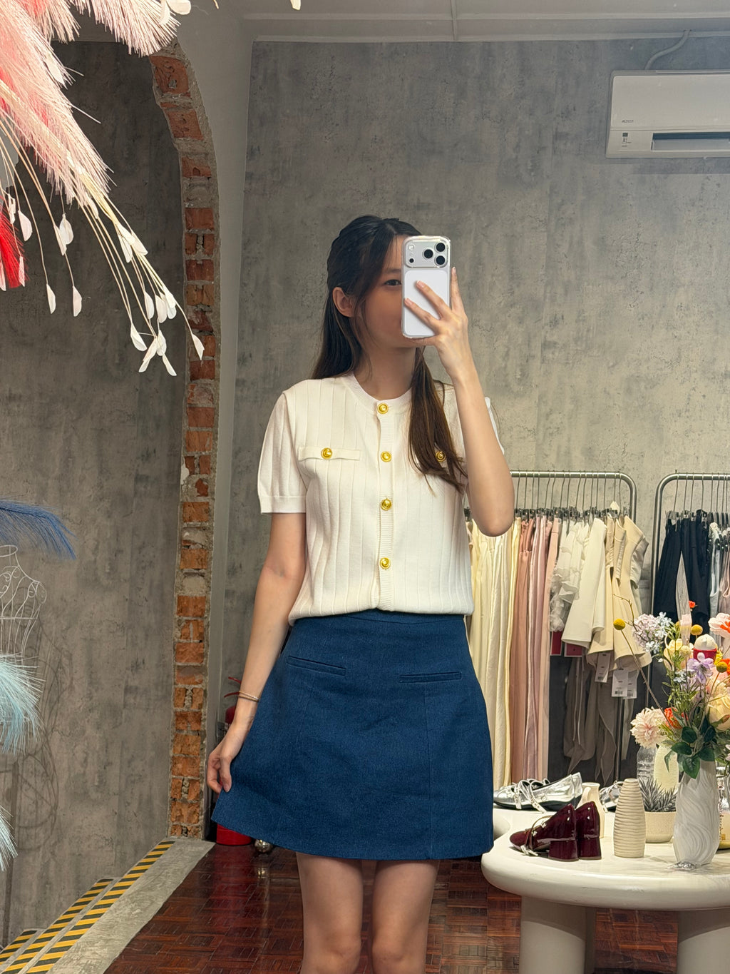 Gold-Button Ribbed Knit Cropped Cardigan | Kylin