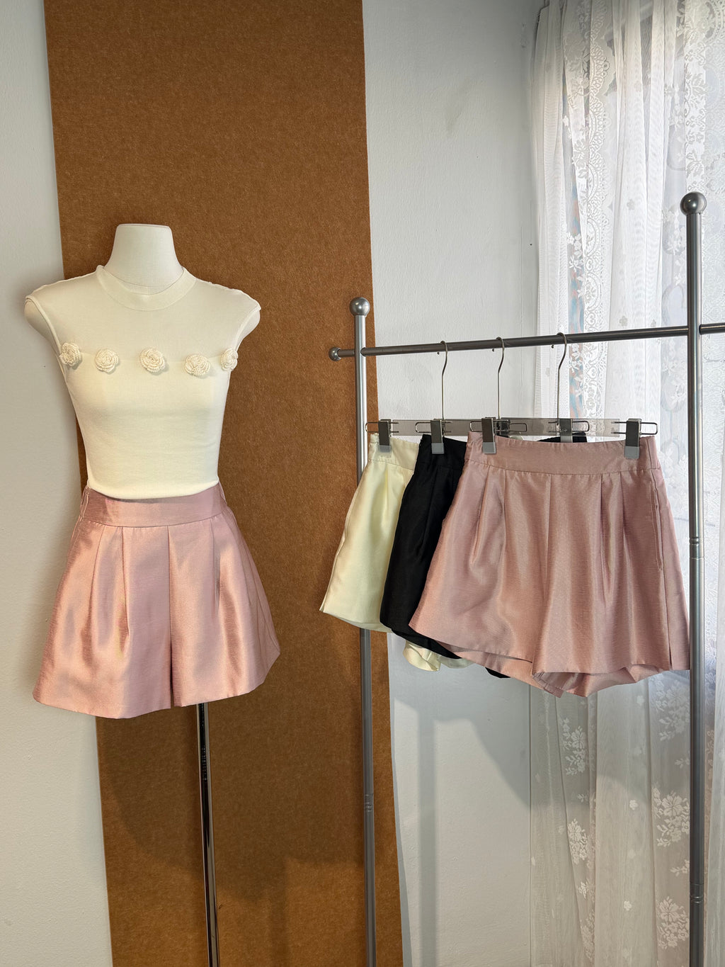 Satin Pleated Wide-Leg Shorts | Vesper