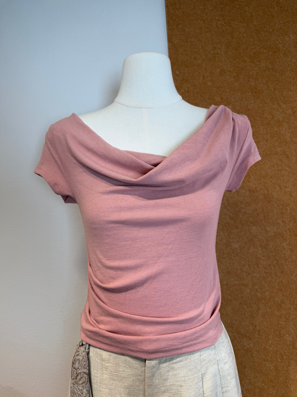Draped Off-Shoulder Short Sleeve Stretch Knit Crop Top | Quay
