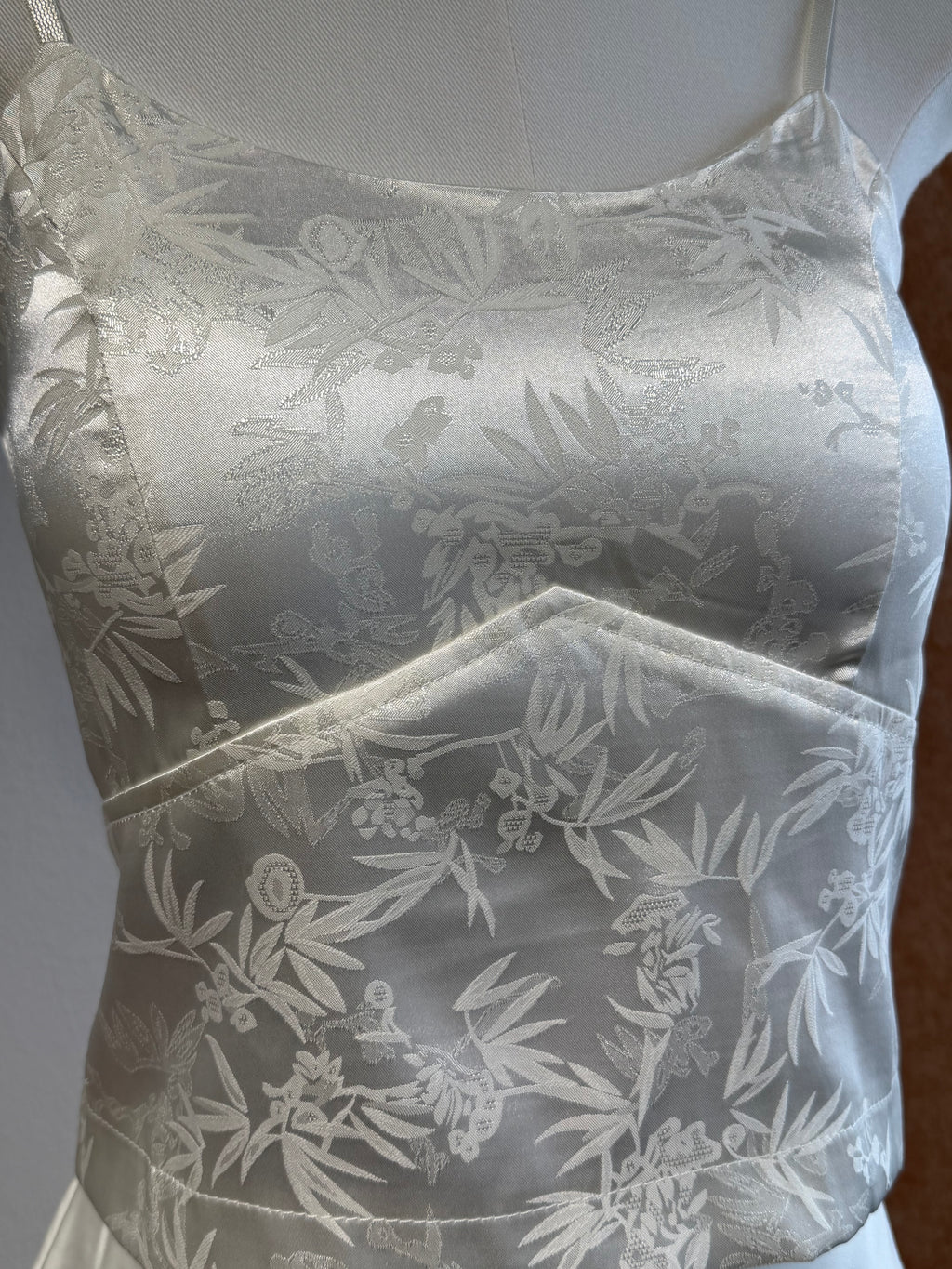 Bamboo Jacquard Satin Cami Crop Top with Built-In Cups | Bina