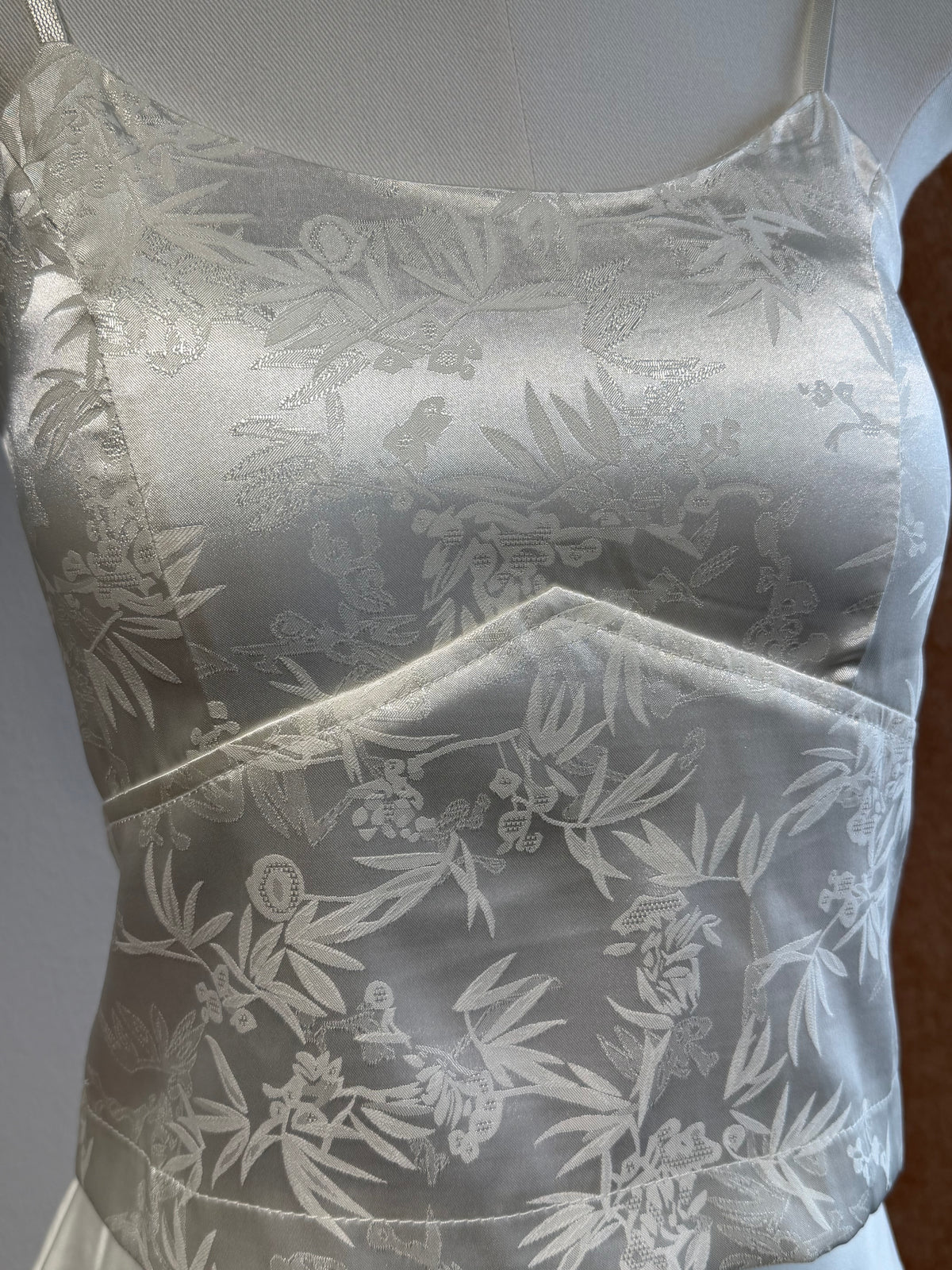 Bamboo Jacquard Satin Cami Crop Top with Built-In Cups | Bina