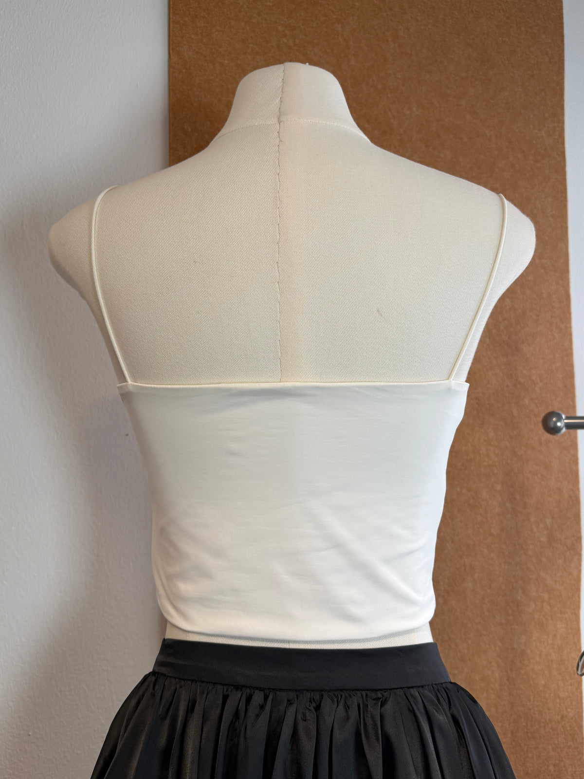 Square Neck Spaghetti Strap Stretch Knit Crop Top | Sunny