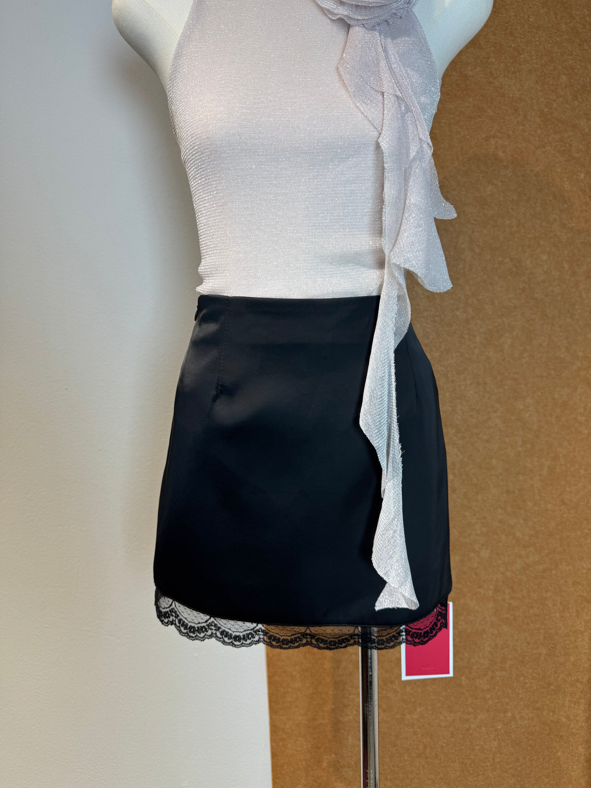 Lace Hem Satin Mini Skirt | Zinnia