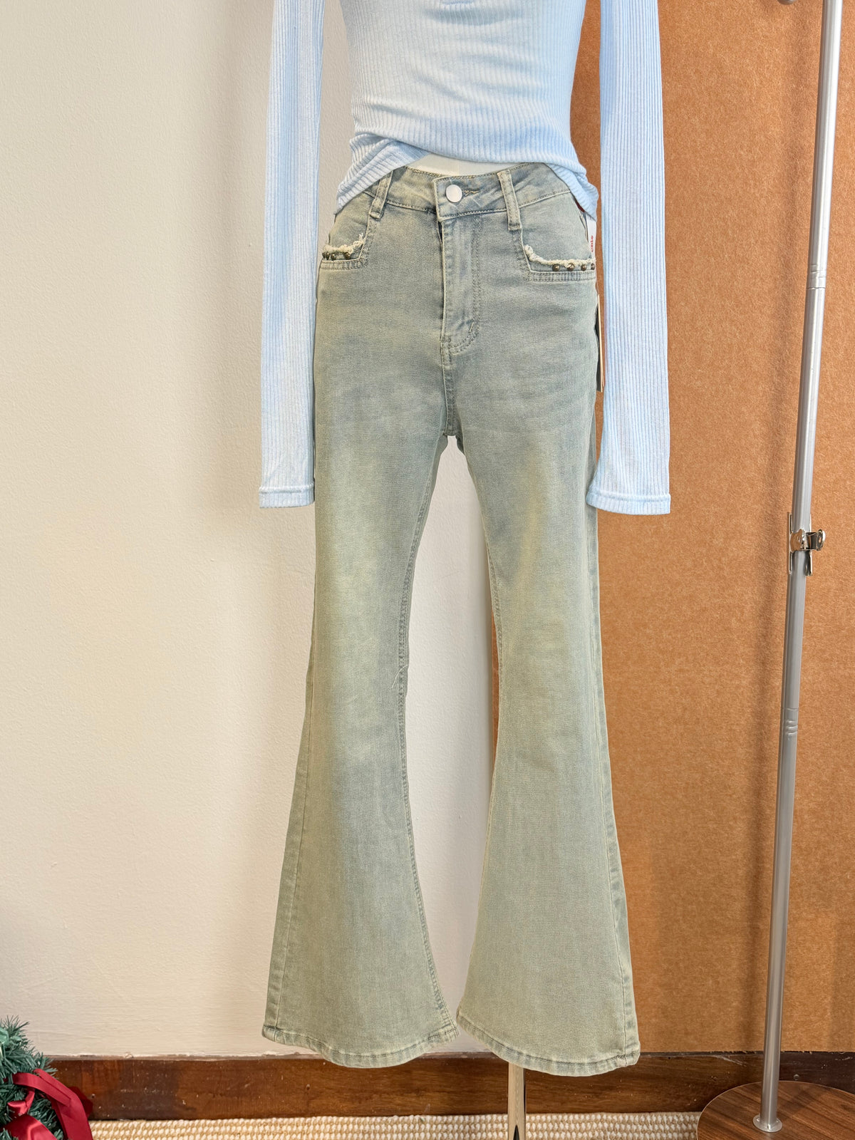 Vintage Wash Flare Jeans | Vion