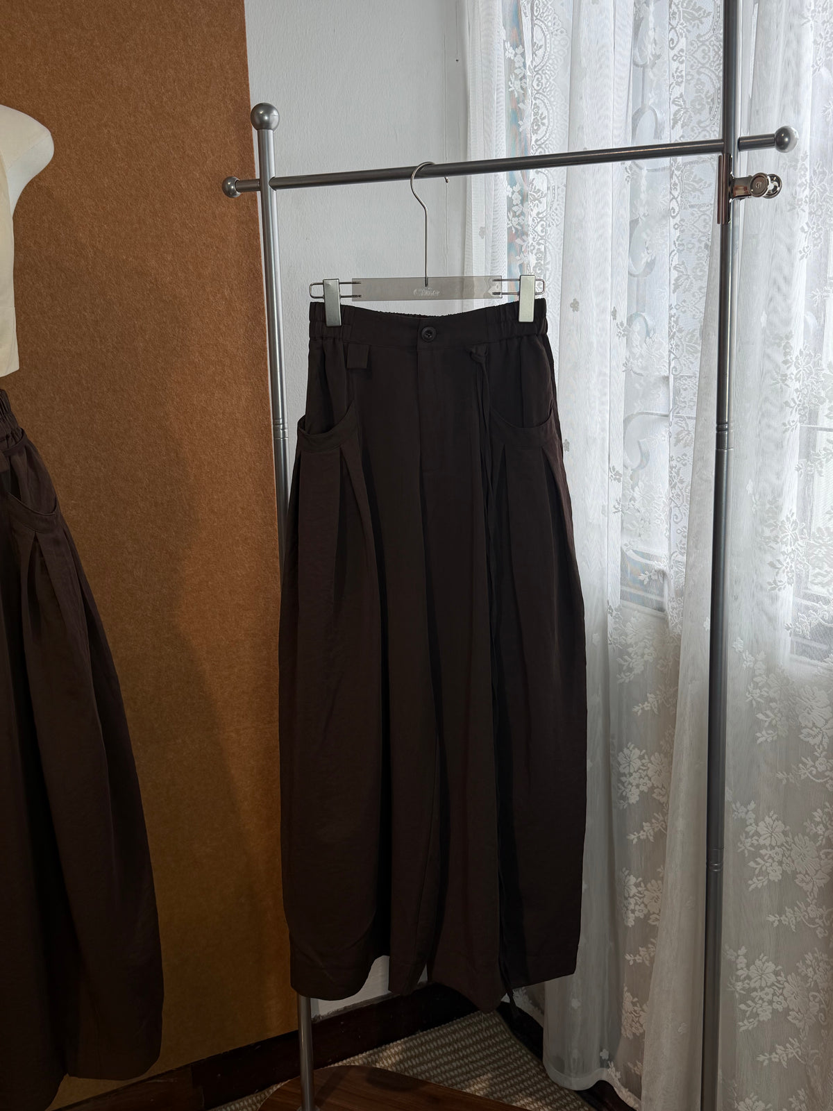 Balloon Wide-Leg Pleated Trousers | Lark