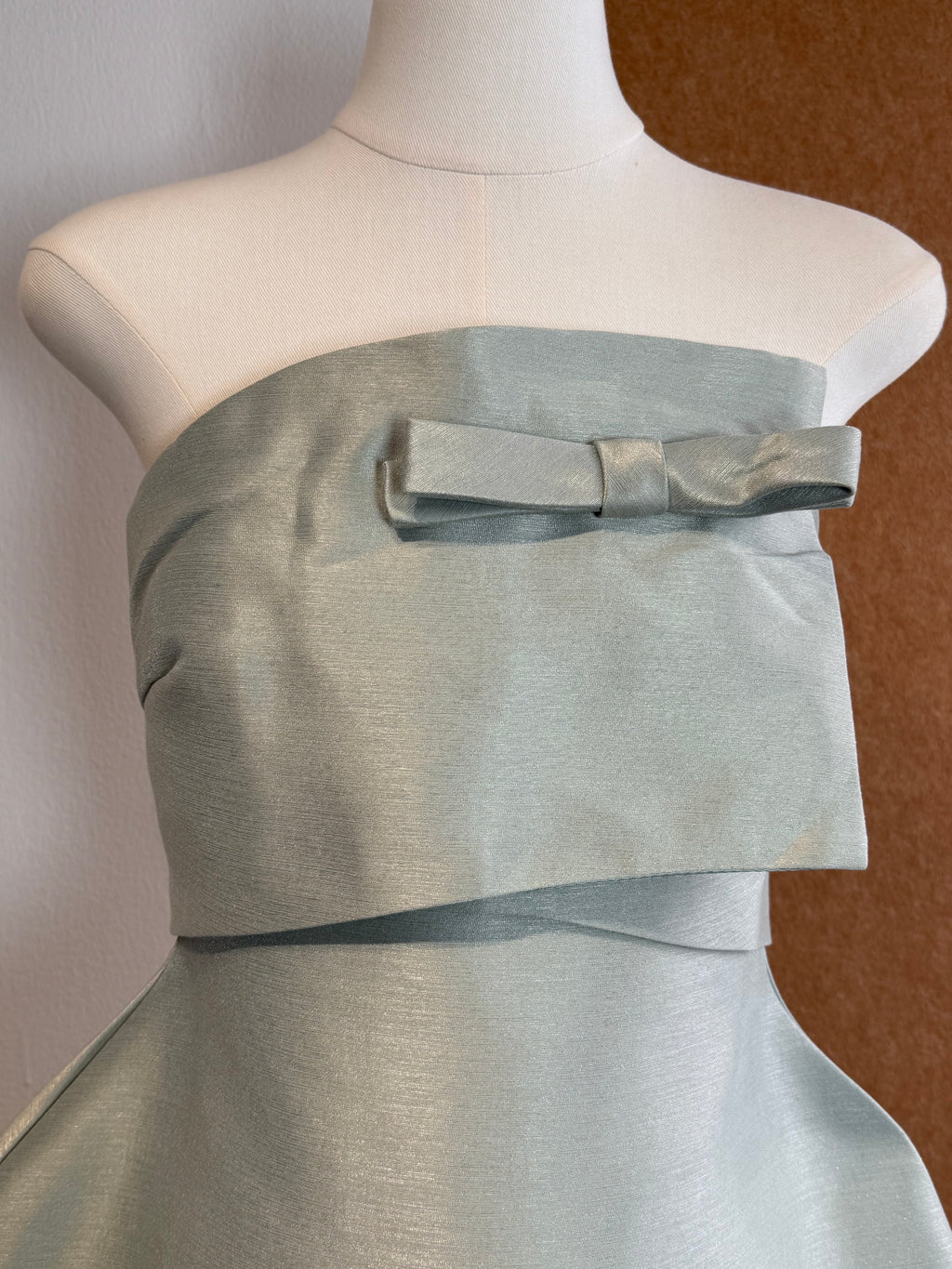Structured Bow Bubble-Skirt Strapless Mini Dress | Zina