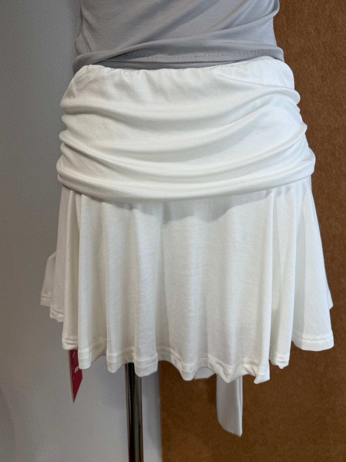 Low-Rise Tie Waist Pleated Ruffle Mini Skirt | Galaxy