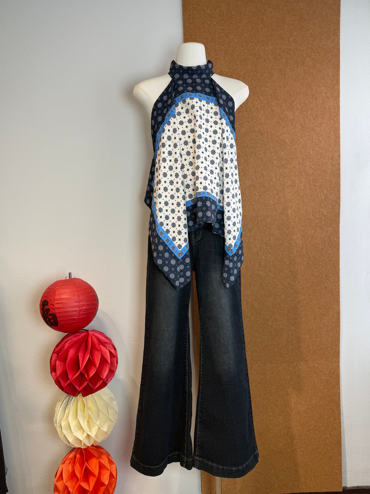 Scarf-Print Halter Handkerchief Top | Saria Top