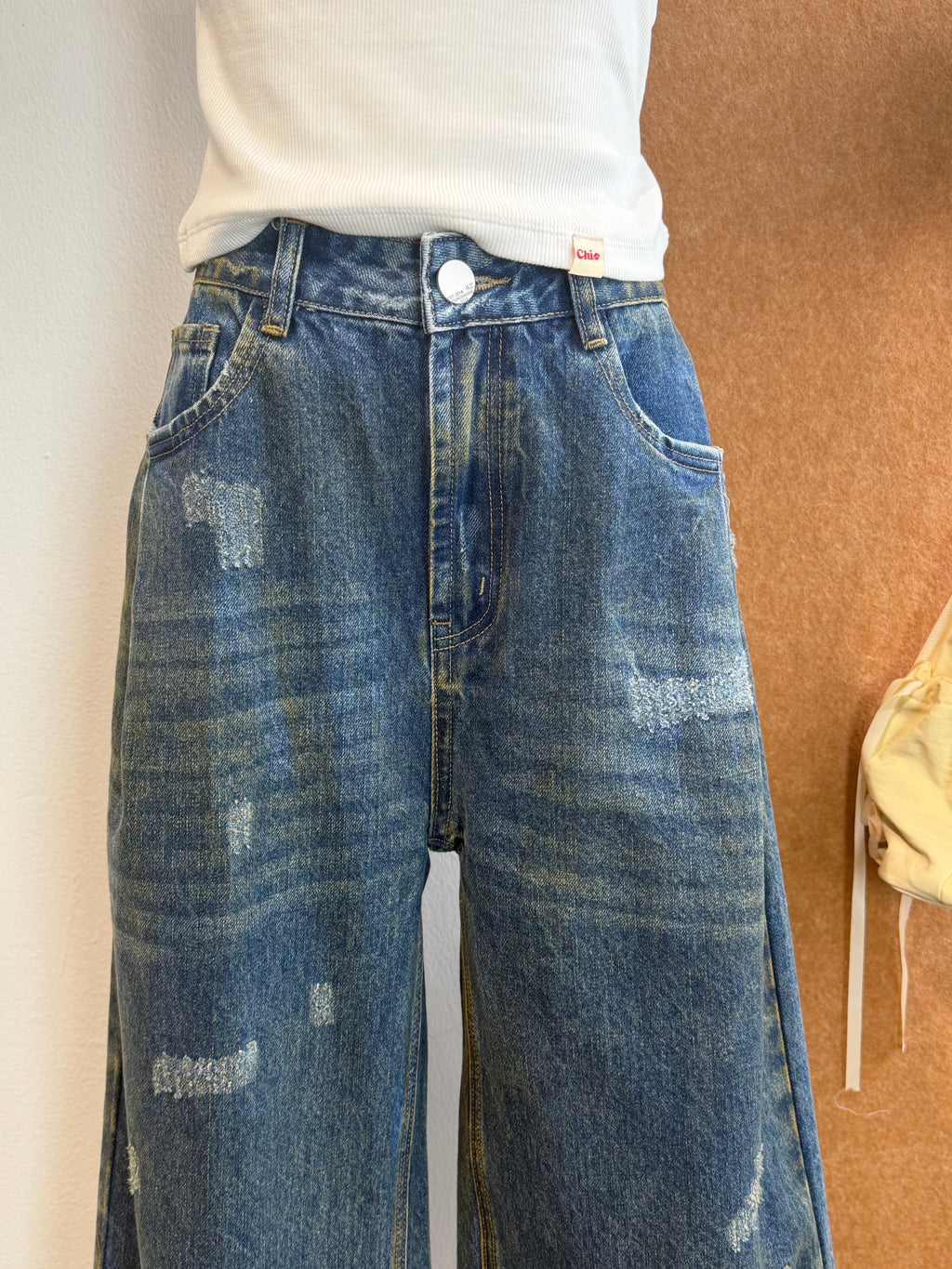 Distressed Wide-Leg Jeans | Lyra Bottom