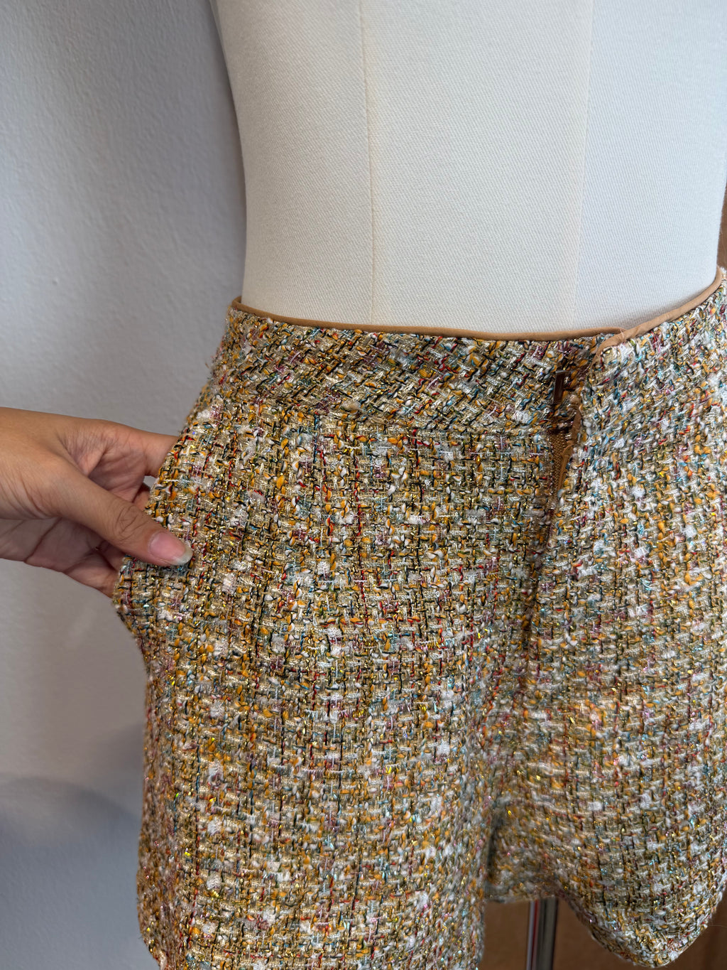 High-Waist Gold Tweed Shorts | Robin