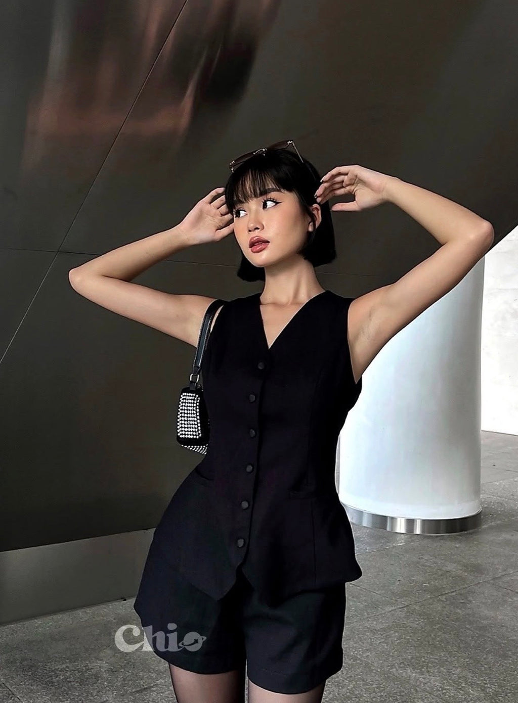 High-Waist Pleated Wide-Leg Suiting Shorts | Kameaa
